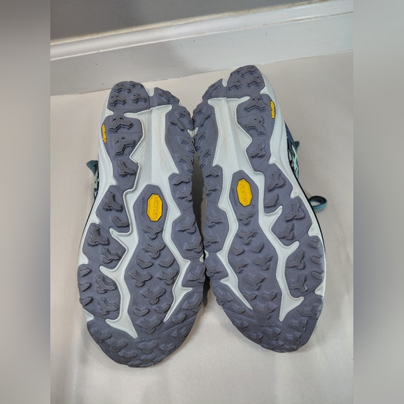 HOKA Speedgoat 6 Gtx Women Size 9B Trail Running Shoes - Picture 7 of 10